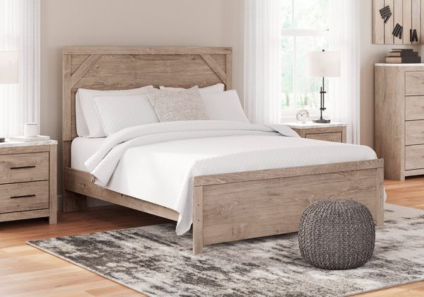 Senniberg Light Brown Queen Panel Bed Set - Goodman Creek