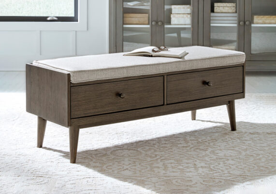 Chetfield Beige/Brown Storage Bench