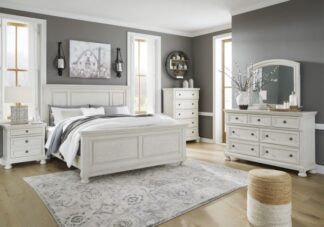 Robbinsdale White Queen Panel Bedroom Set