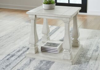 Arlendyne Antique White End Table