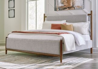 Lyncott Brown King Upholstered Bed